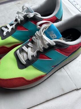 New Balance 237 Neon Lime, Teal & Red Retro Runner men’s size 10
